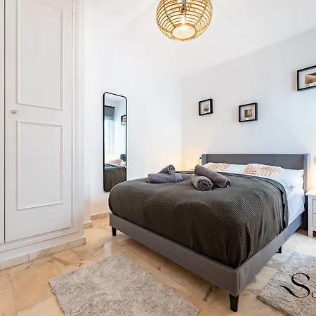 Seaside Lux 1min Away To With Terrace شقة