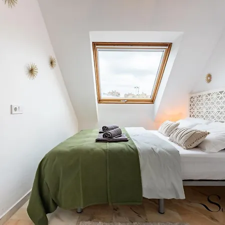 Seaside Lux 1min Away To With Terrace فوينخيرولا