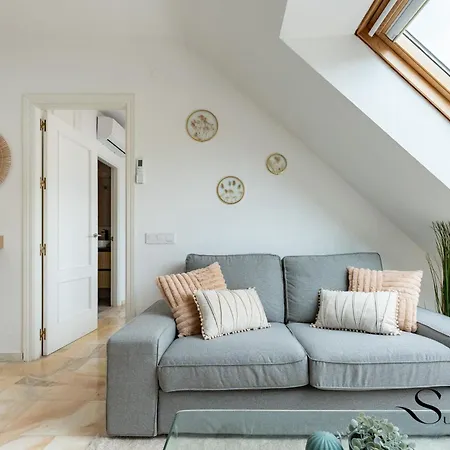 Seaside Lux 1min Away To With Terrace شقة *